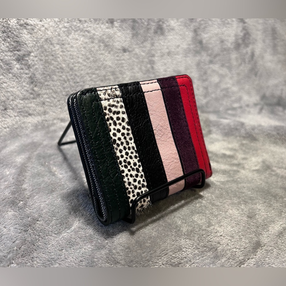 Fossil Logan Patchwork Leather Bifold Wallet - Picture 3 of 11